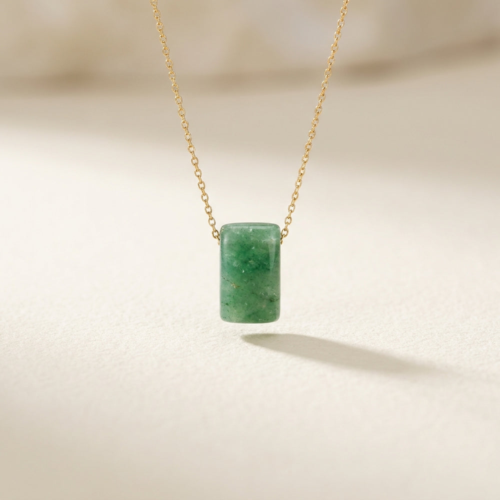 Virgo Mercury Zodiac Pendant — Natural stone detail