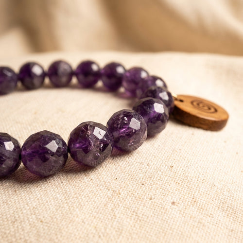 Amethyst Calm Mind Bracelet - macro detail